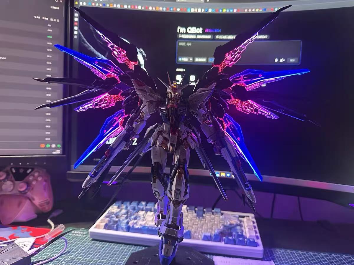 Light The World RG 1/144 RX-93 - огляд і ціна Model Kit Nemesis
