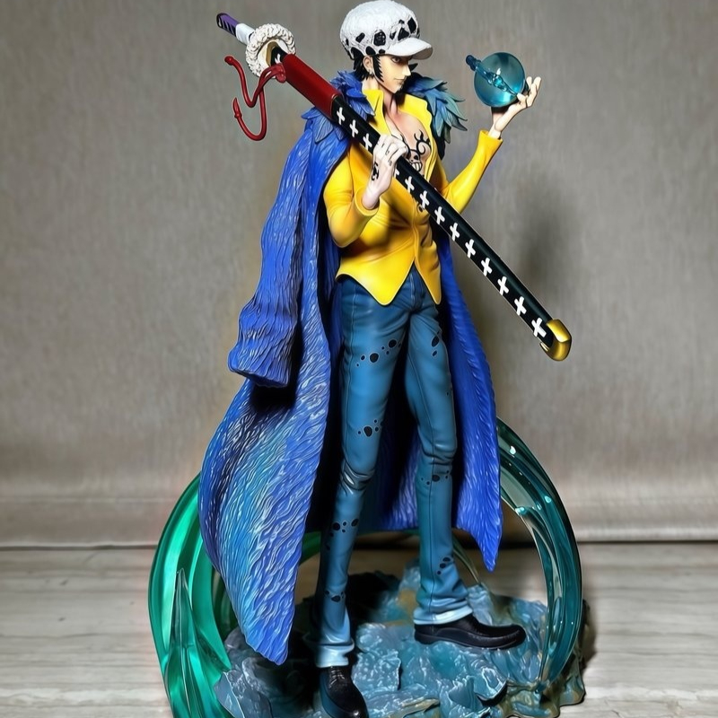 In-Stock One Piece Law Figures - огляд і ціна Model Kit Judge