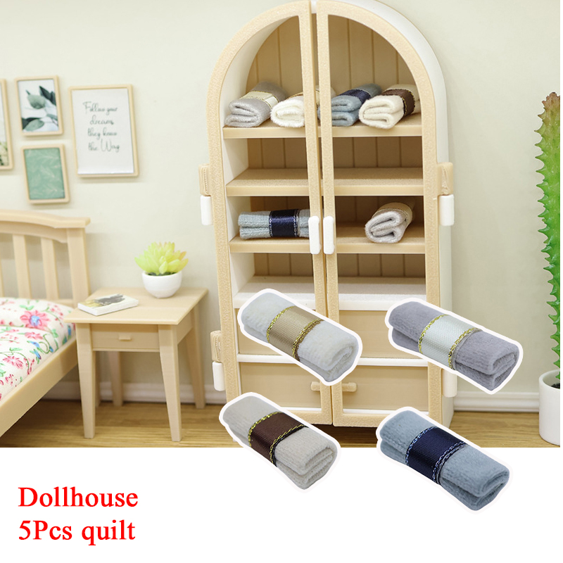 5Pcs 1/12 Dollhouse Mini Quilt - огляд і ціна Model Kit Simulator